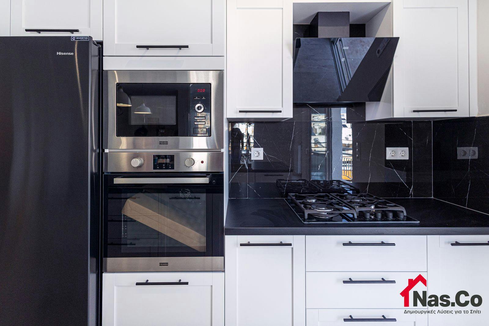 Ολική Ανακαίνιση Διαμερίσματος στην Νέα Σμύρνη Σεπτέμβριος 2023 κουζίνα franke ψυγείο