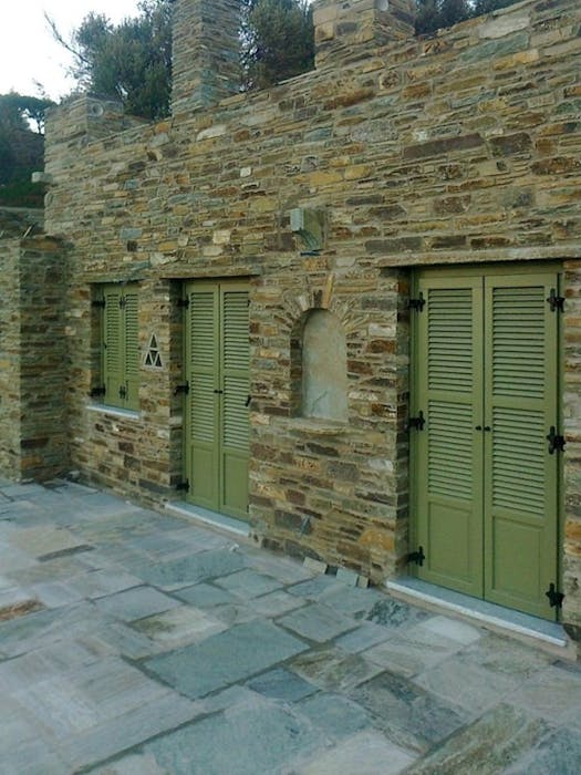 Κουφώματα Ξύλινα