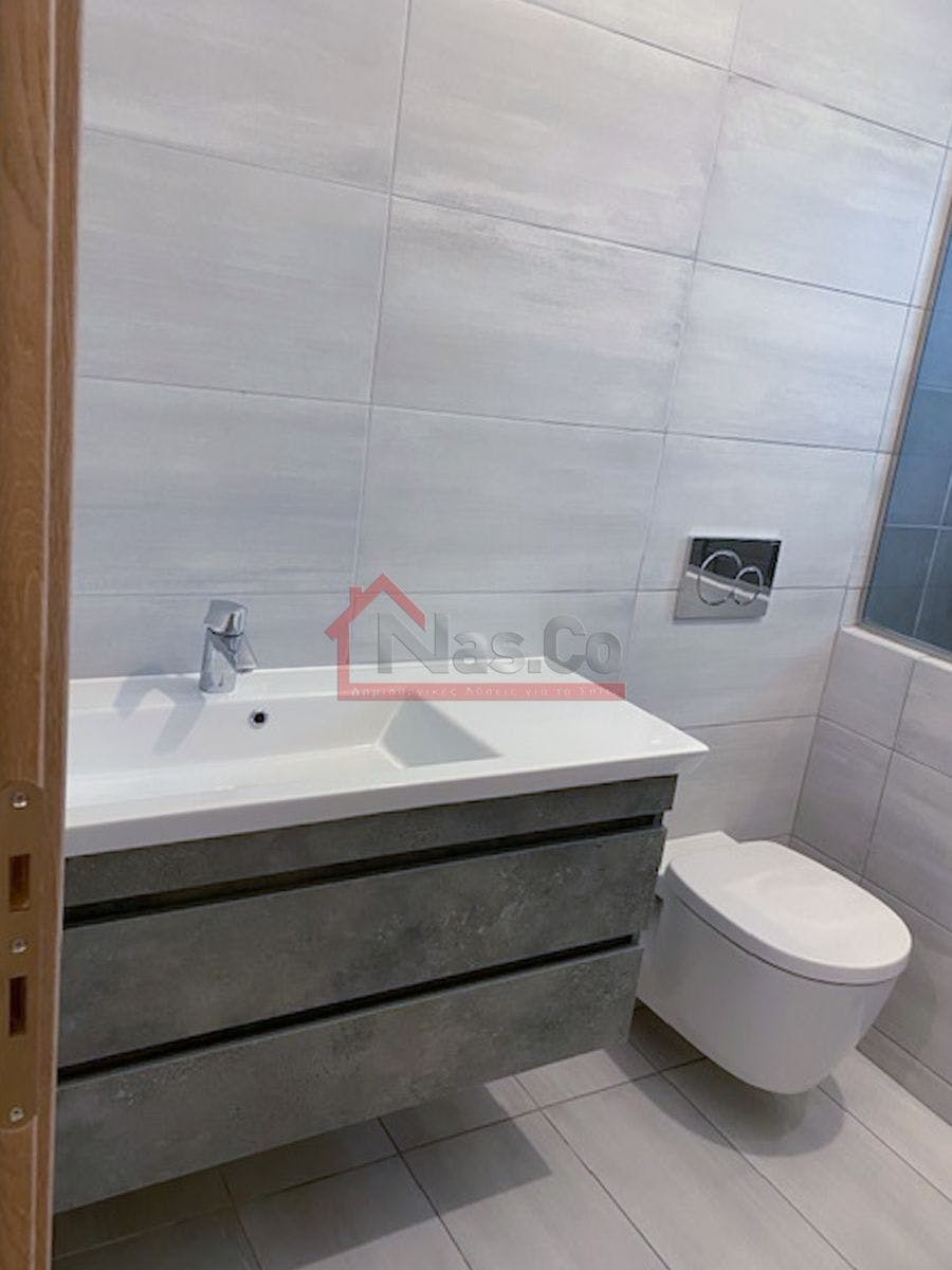 Ολική Ανακαίνιση Διαμερίσματος στο Μετς Απρίλιος 2020 μπάνιο