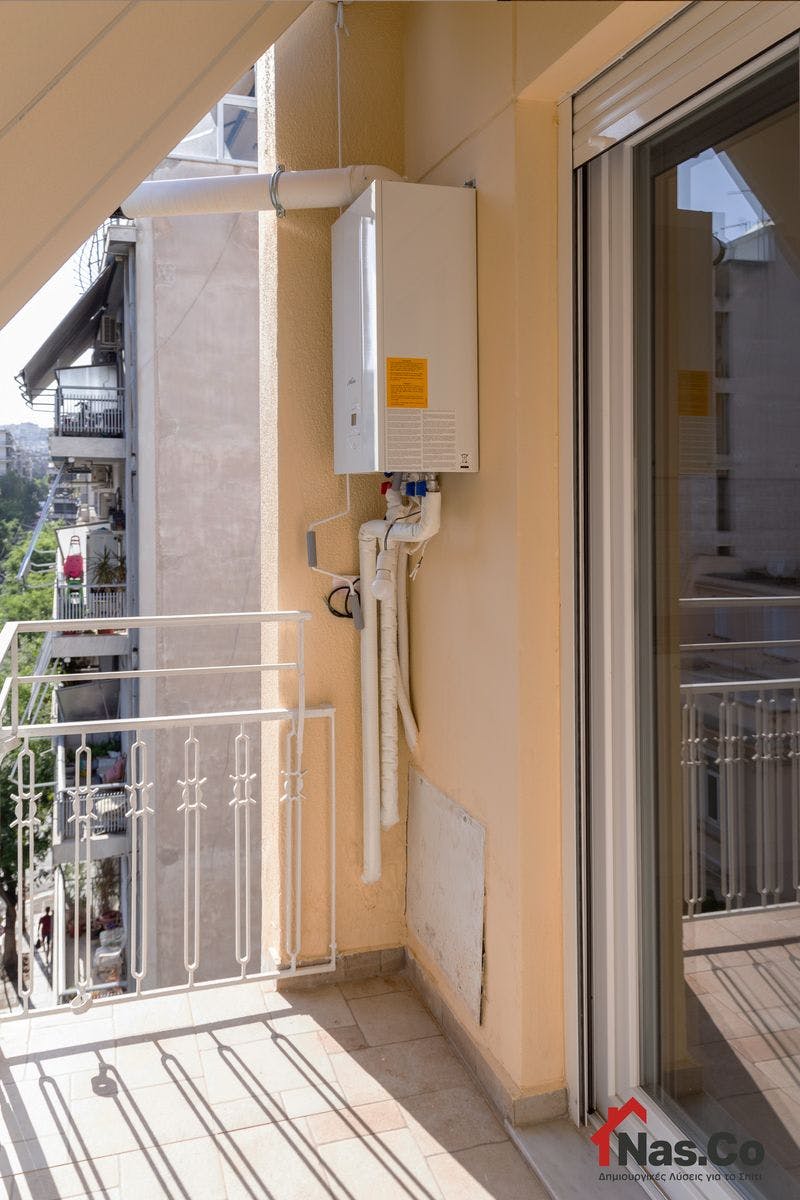 Ολική Ανακαίνιση Σπιτιού στην Πλατεία Αμερικής Νοέμβριος 2021 Μπαλκόνι - Καυστήρας