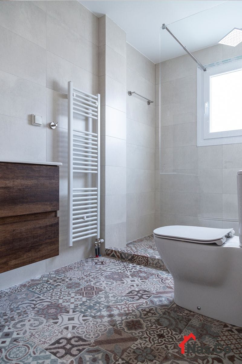 Ολική Ανακαίνιση Σπιτιού στην Πλατεία Αμερικής Νοέμβριος 2021 Μπάνιο