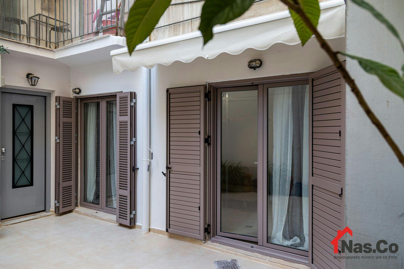 Ολική Ανακαίνιση Διαμερίσματος στο Παγκράτι Ιούλιος 2022 κουφώματα