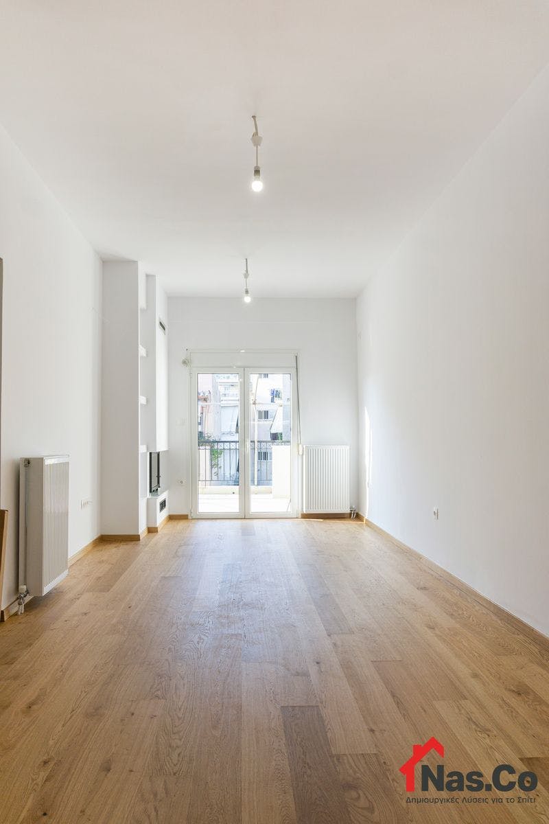 Ολική Ανακαίνιση Διαμερίσματος στο Κερατσίνι Δεκέμβριος 2022 σαλόνι