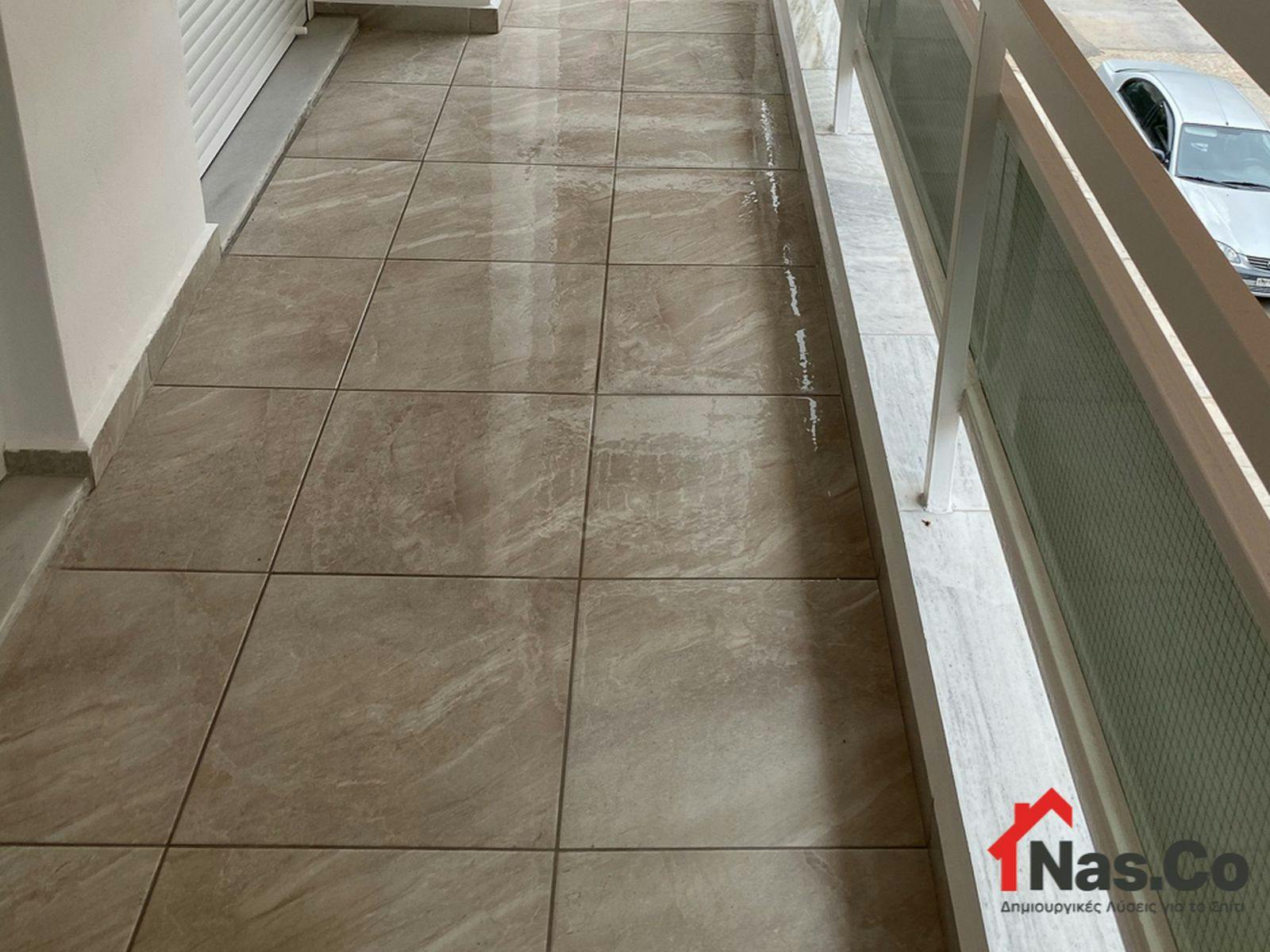 Ολική Ανακαίνιση Σπιτιού στην Νίκαια Απρίλιος 2021 - Μπαλκόνι - πλακάκια