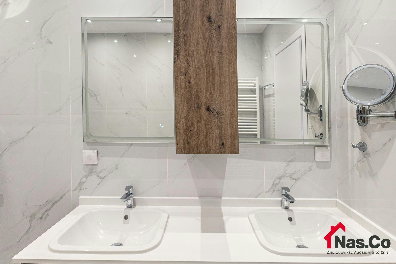 Ολική Ανακαίνιση Διαμερίσματος στην Νέα Σμύρνη Σεπτέμβριος 2023 λουτρό έπιπλο μπάνιου τουαλέτα καθρέπτης πλακάκια