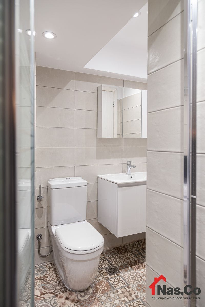 Ολική Ανακαίνιση Διαμερίσματος στο Παγκράτι Ιούλιος 2022 μπάνιο