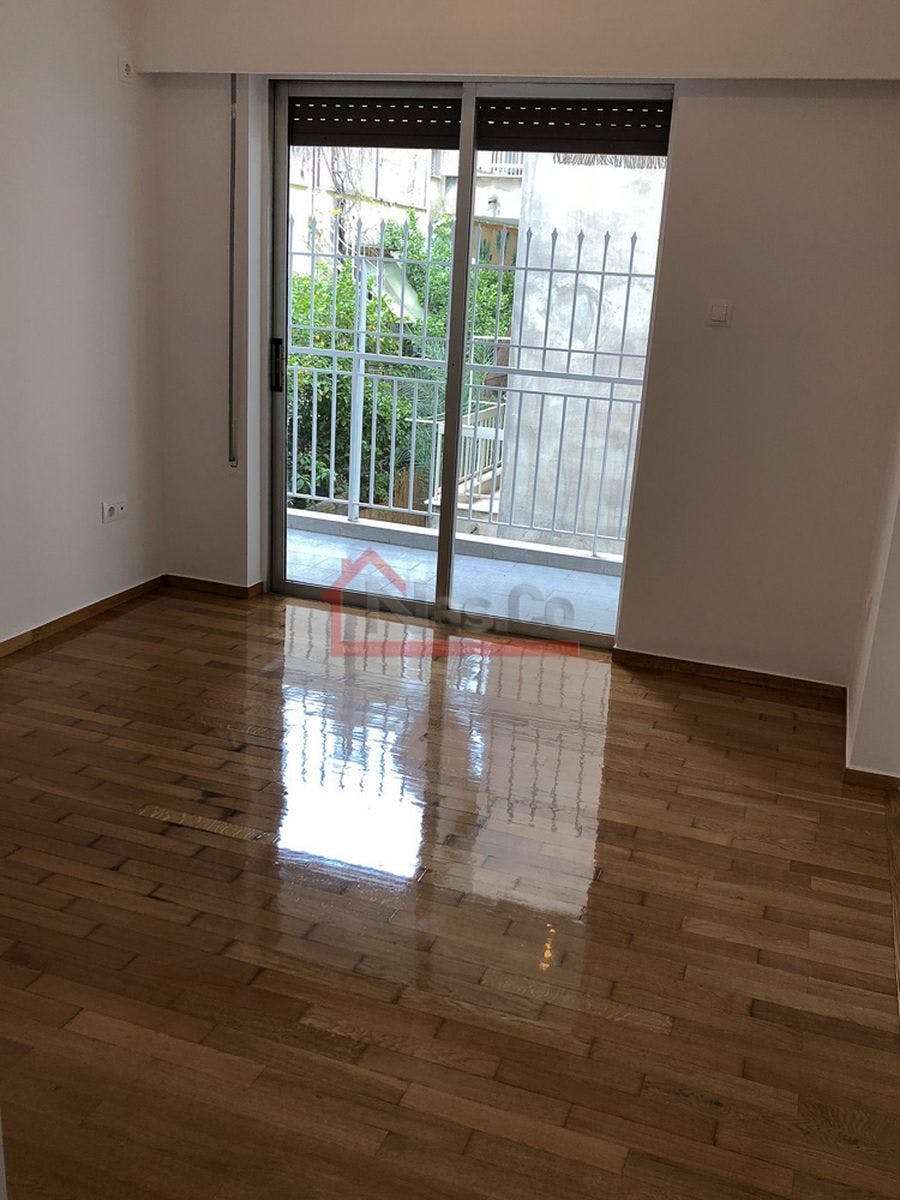 Ολική Ανακαίνιση Διαμερίσματος στην Νέα Σμύρνη Αύγουστος 2019 ξύλινο πάτωμα παρκέ