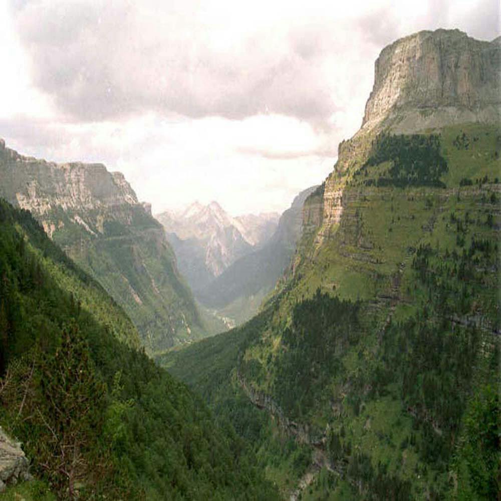 Ordesa y Monte Perdido National Park_Ordesa Valley