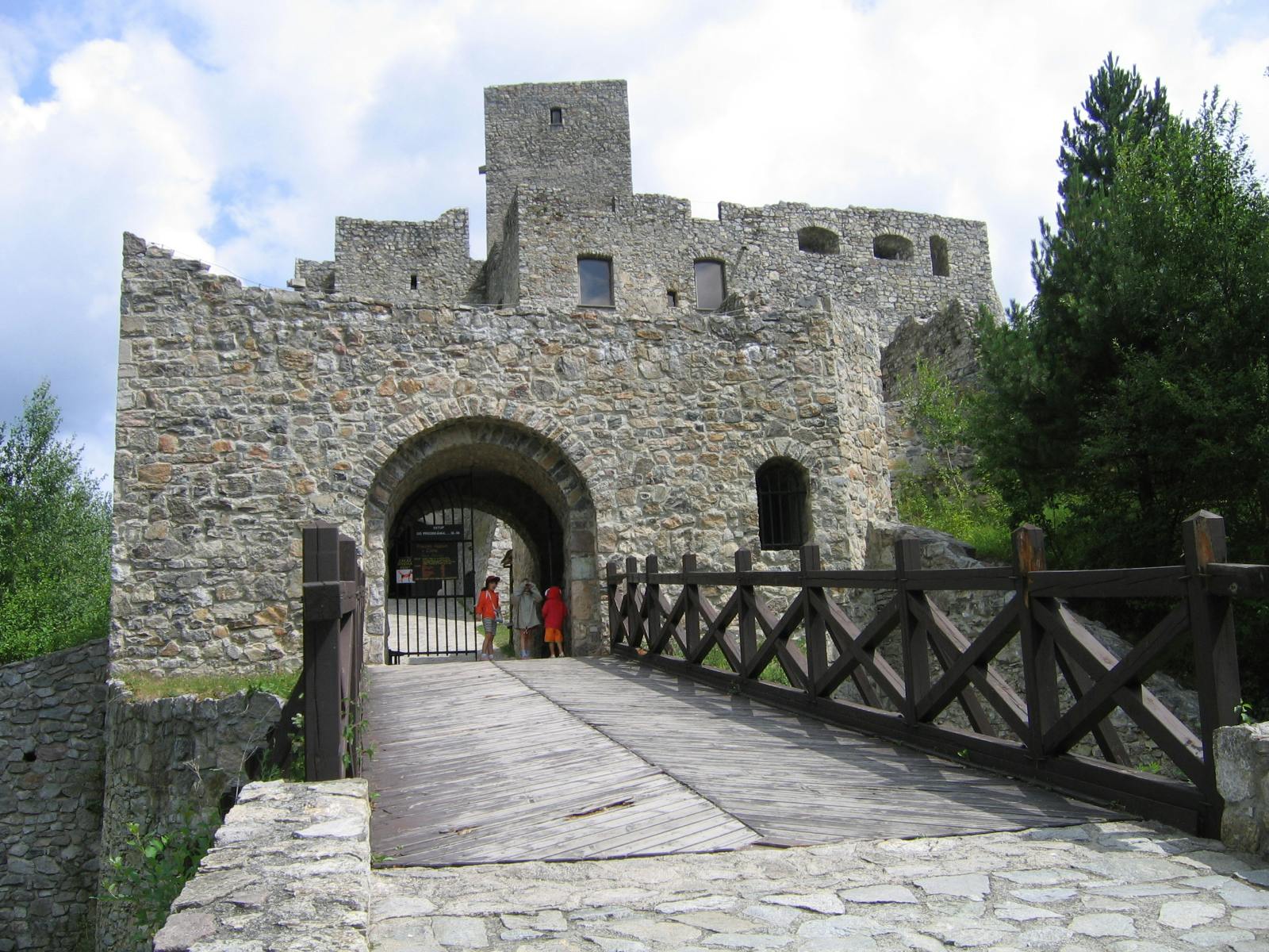 Strečno Castle - Malá Fatra National Park	
