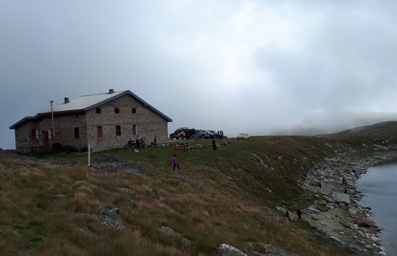 Golemo Ezero Mountain Hut - Pelister National Park