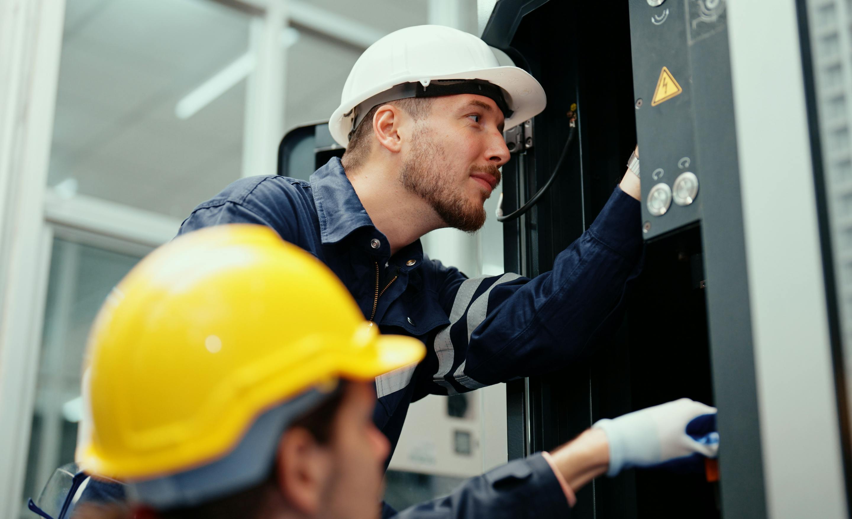 Blog Revolutionizing Business Operations: The Rise of Equipment as a Service (EaaS) and IIoT