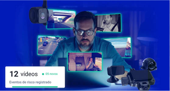 Gestor visualizando vídeos de eventos de risco captados por câmeras veiculares, com 12 registros, incluindo uso de celular e comportamento perigoso ao volante