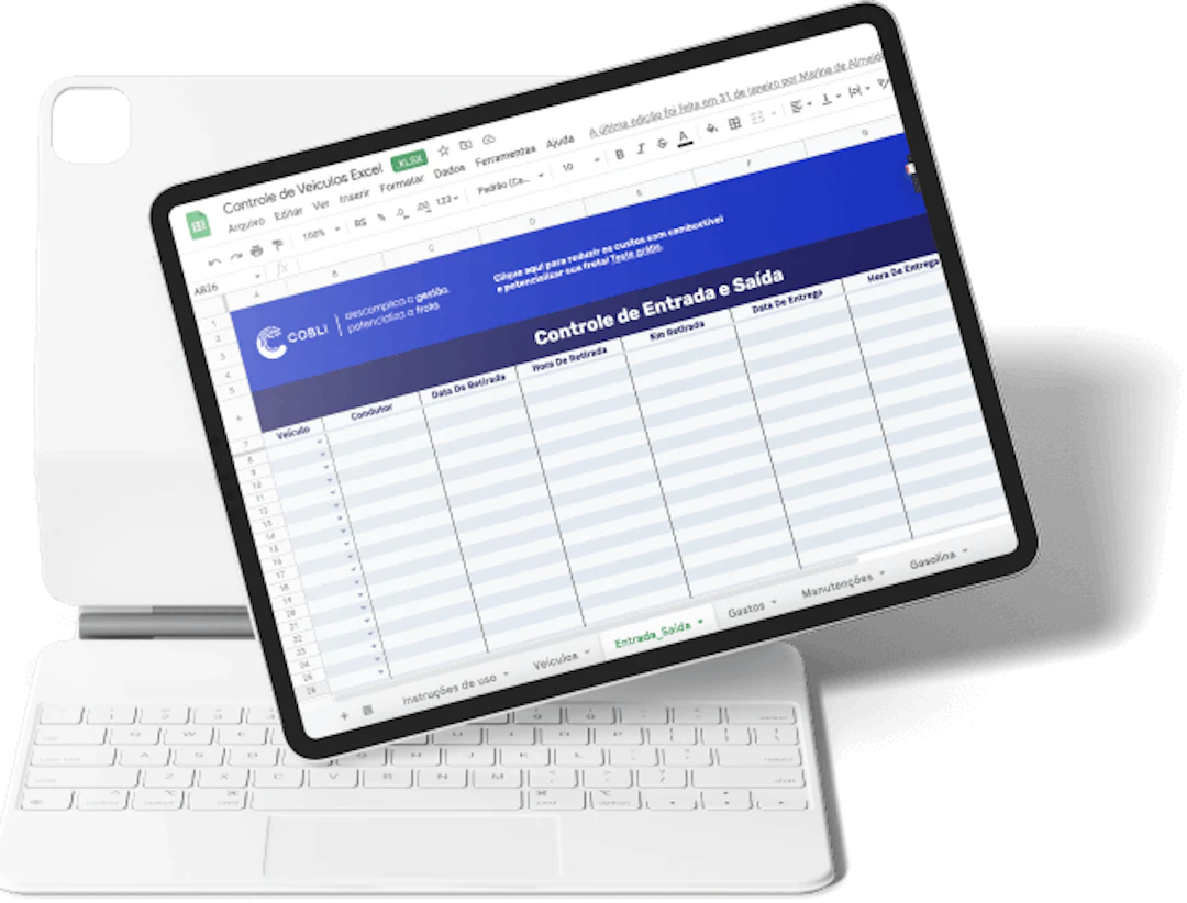 Tablet mostrando a planilha de controle diário de veículos da Cobli.