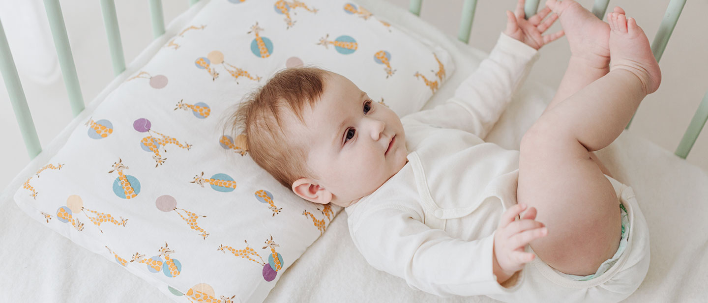 Should you use a baby pillow for newborns Q A with Stephanie from Peaceful Parenthood Nest Designs