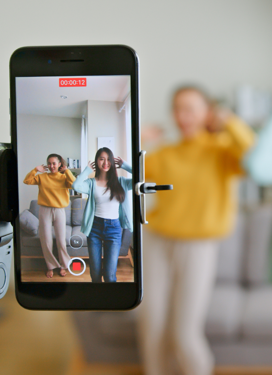 Gen Z filming tiktok