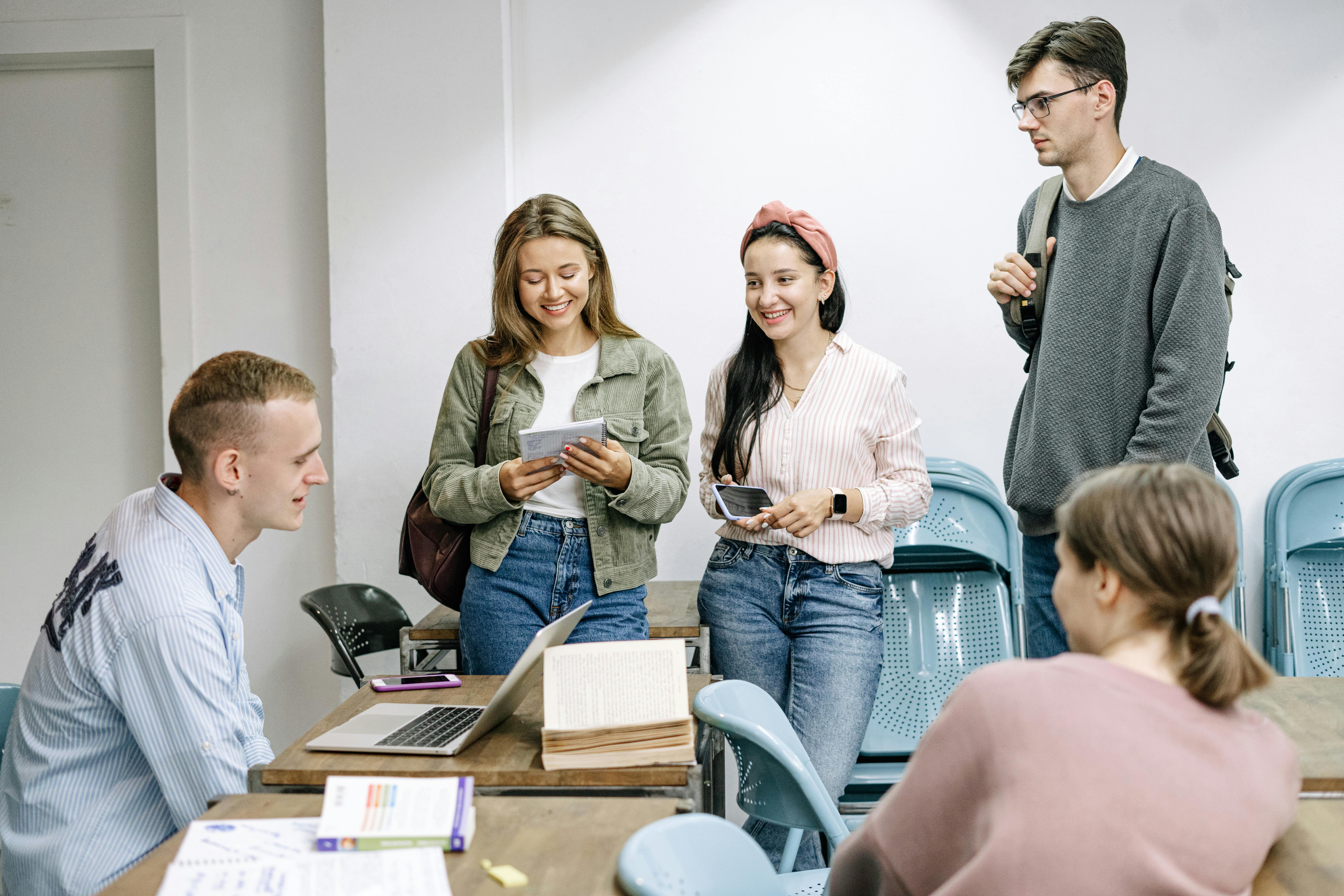 Group of students together smiling 