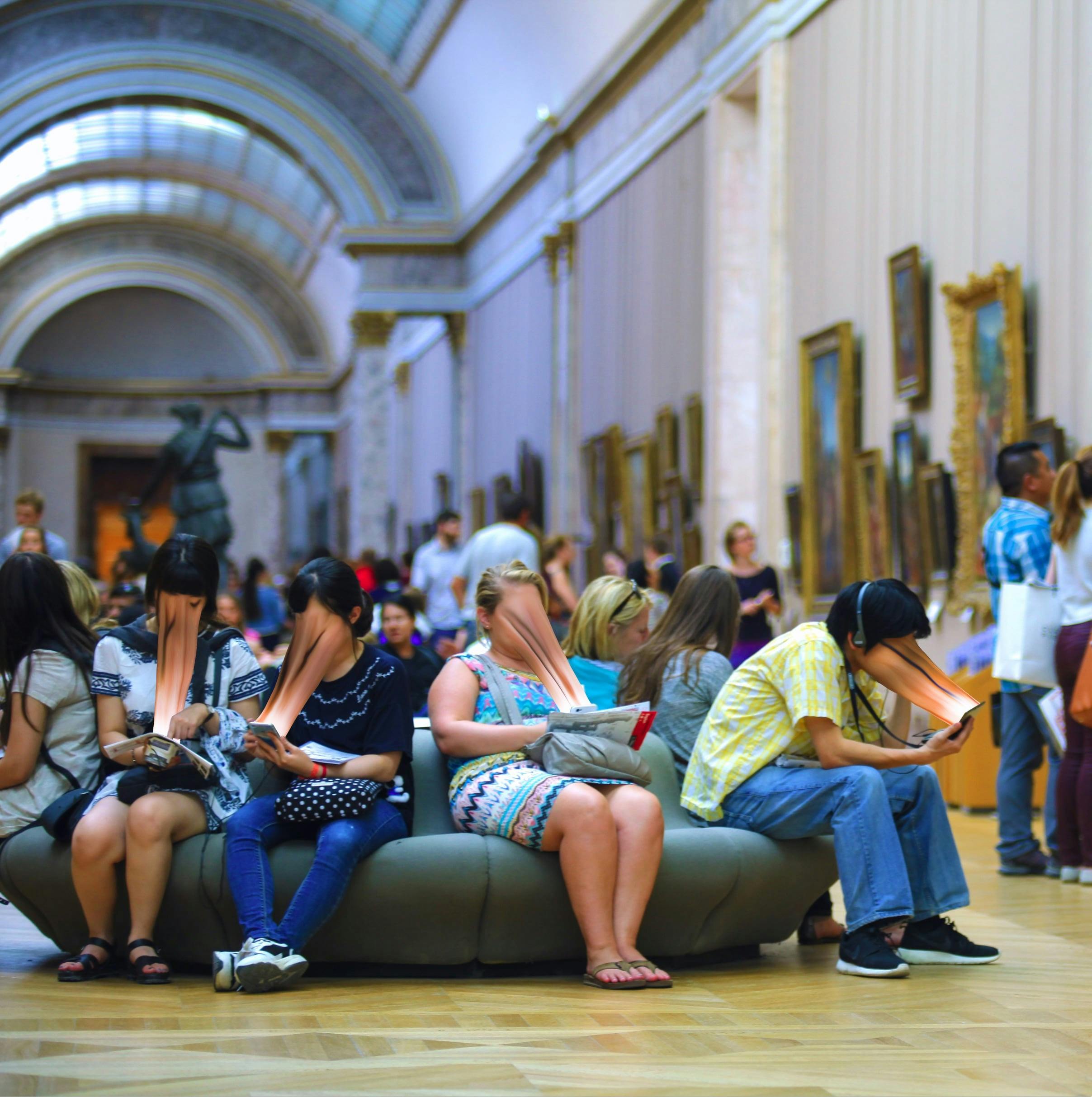 Museum-goers are sucked into their screens