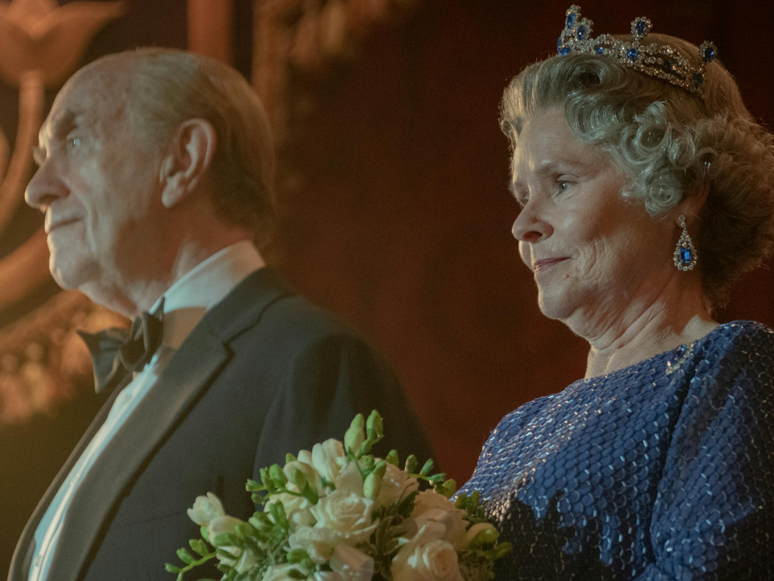 Prince Philip (Jonathan Pryce) and Queen Elizabeth (Imelda Staunton)