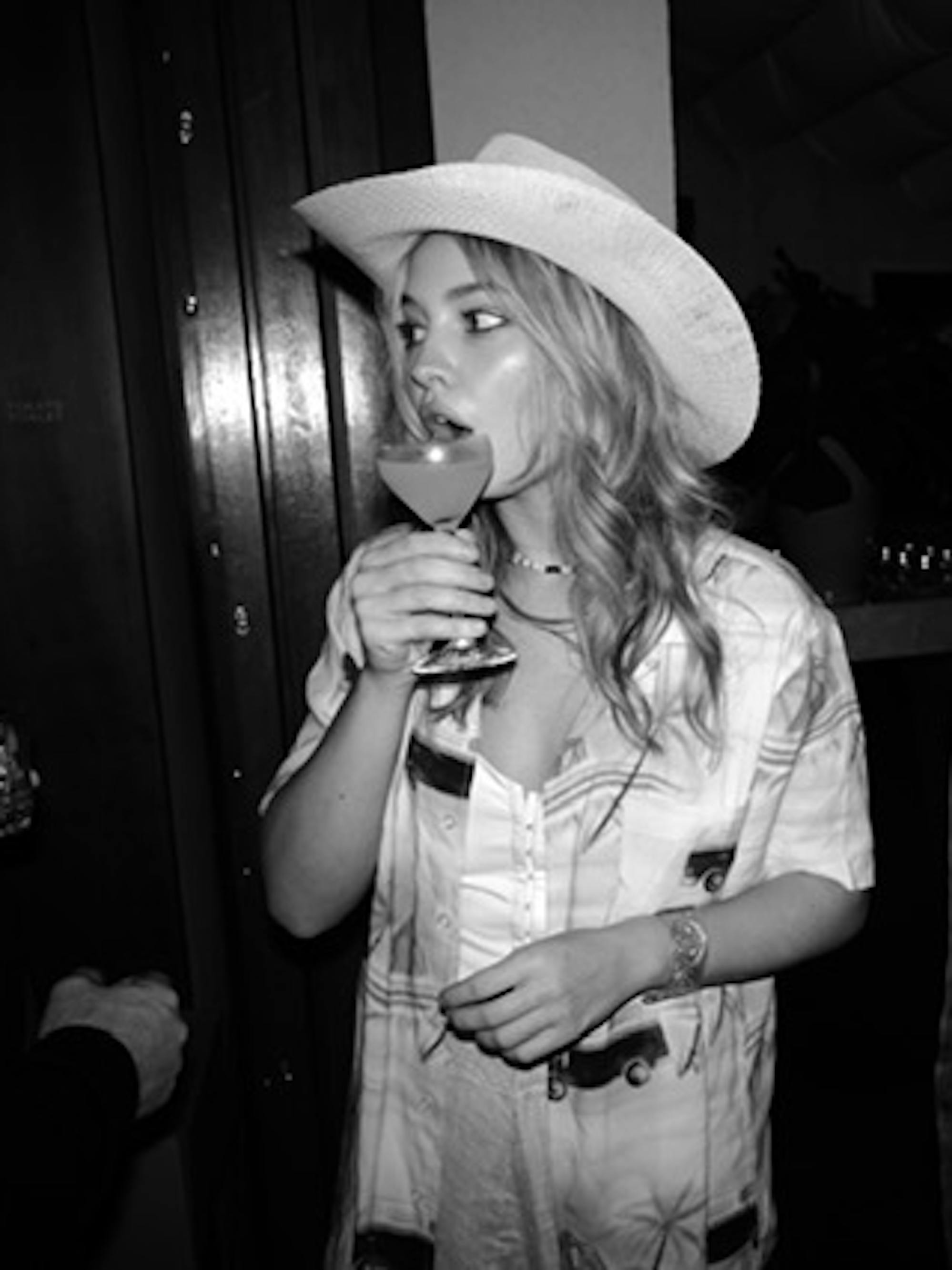 Madelyn Cline Goes Behind the Scenes of Glass Onion