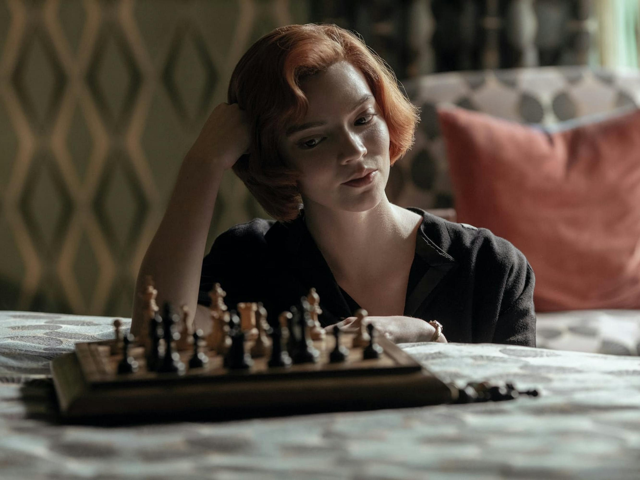 The Story Behind Beth Harmon's Red Hair in “The Queen's Gambit”