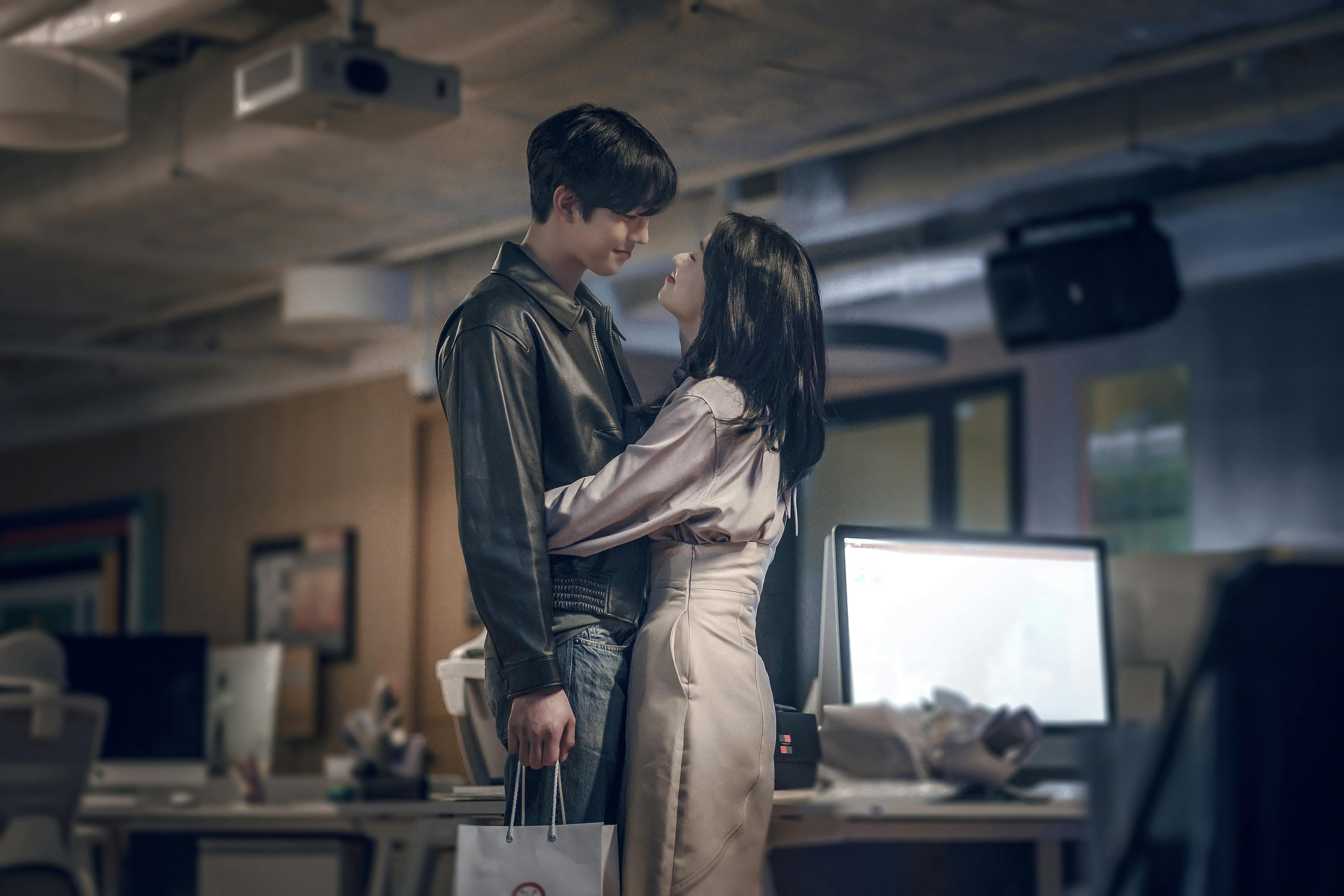 King the Land: a hit Netflix Korean drama about workplace love and