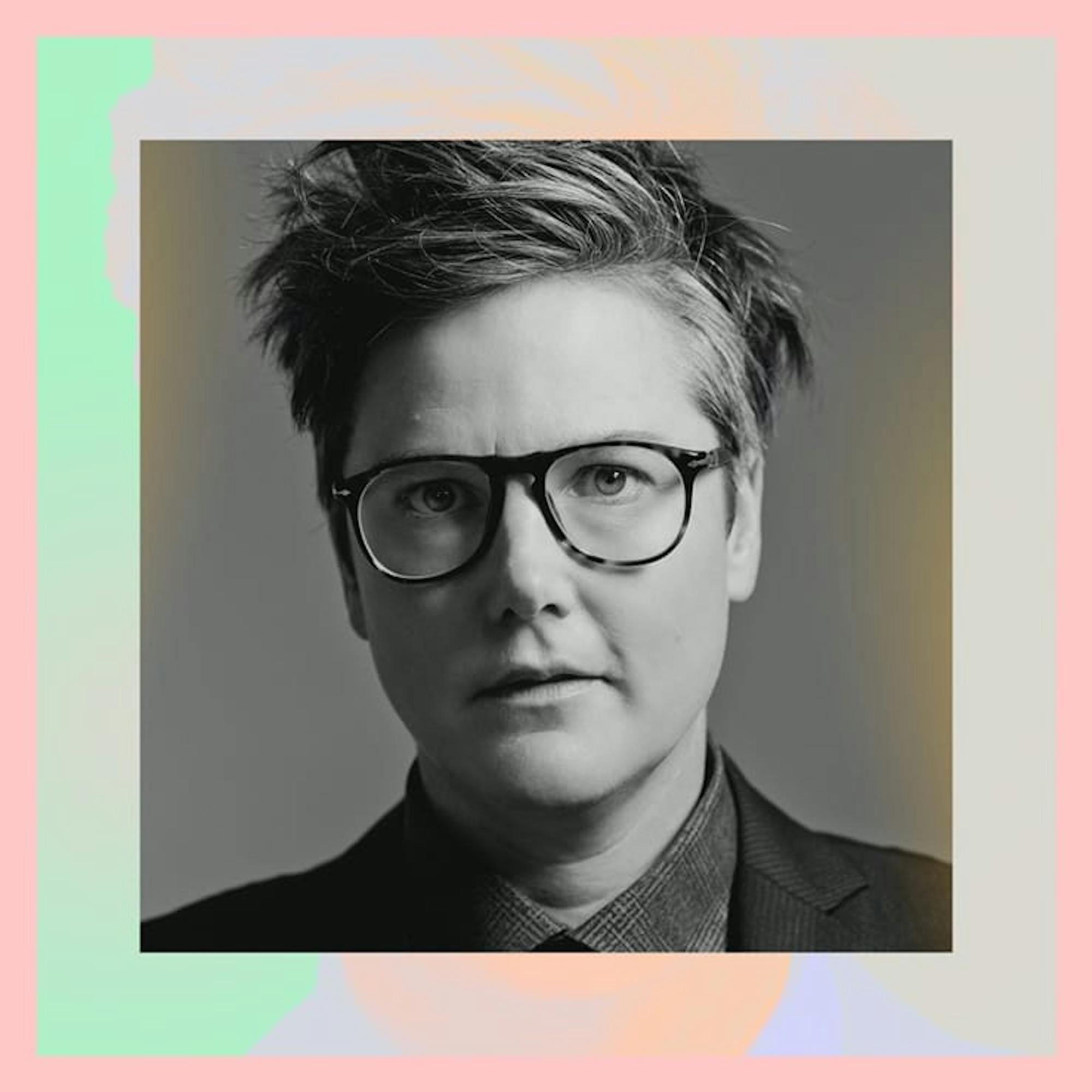 Hannah Gadsby: Variety special (pre-recorded), Hannah Gadsby: Douglas