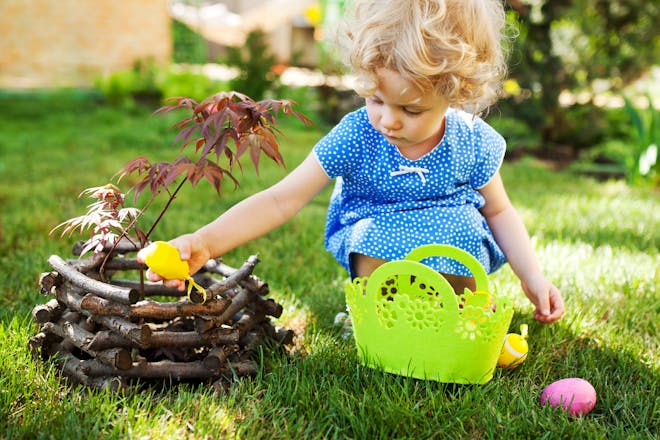 Easter Egg Hunt Clues Free Printable Clues For Kids 21 Netmums Easter Egg Hunt Clues Free Printable Clues For Kids 21 Netmums