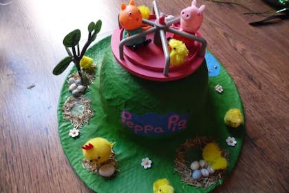 Peppa Pig Easter bonnet