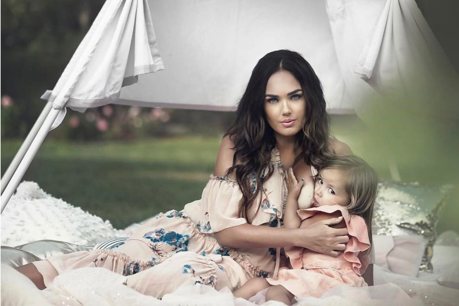 Tamara Ecclestone sparks online debate with breastfeeding photo