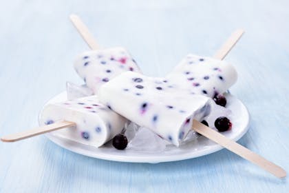 29. Frozen yoghurt lollies