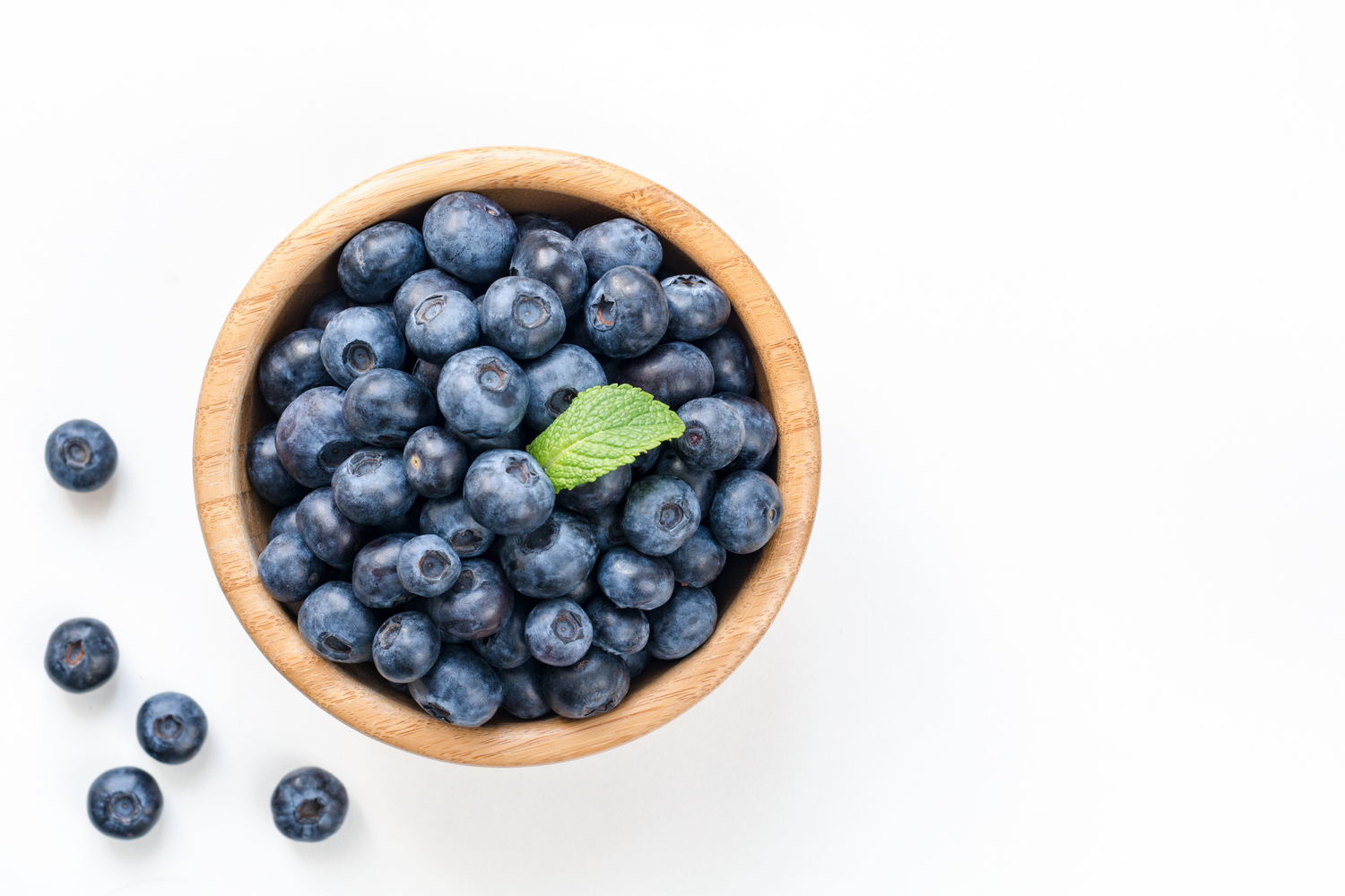 Baby throwing deals up blueberries