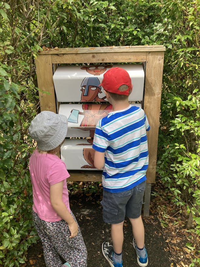 Puzzling with Rattus Rattus in the Horrible Histories Maze at Warwick Castle. Image: author's own