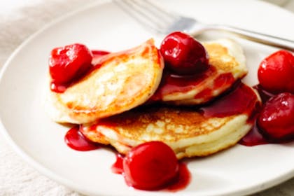 Ricotta pancakes with cherries