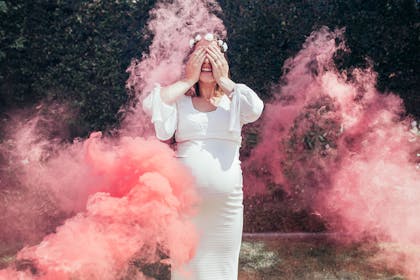 Gender reveal smoke