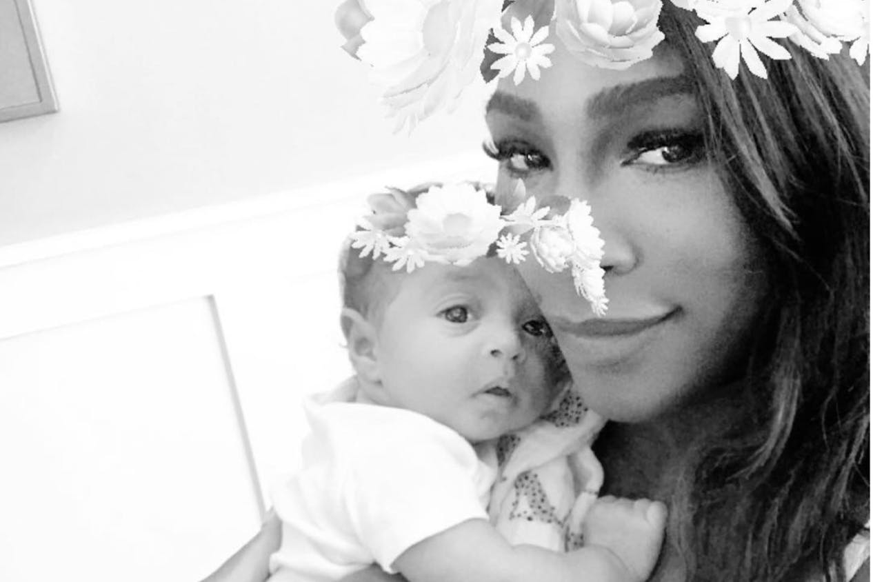 Serena Williams Celebrates Pregnancy at 'Pre-Push Party' With Friends,  Family and Daughter Olympia