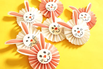 Paper rosettes with bunny faces