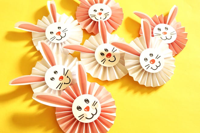 Paper rosettes with bunny faces
