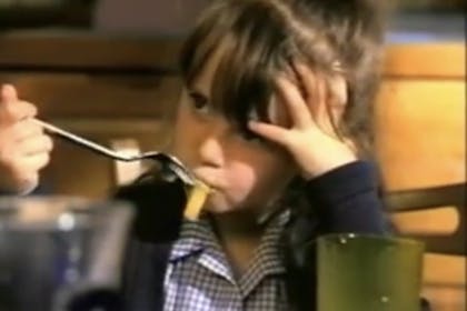 Little girl eats chips from the retro McCain chips advert, Daddy or chips? 