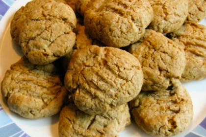 Plate of oaty biscuits