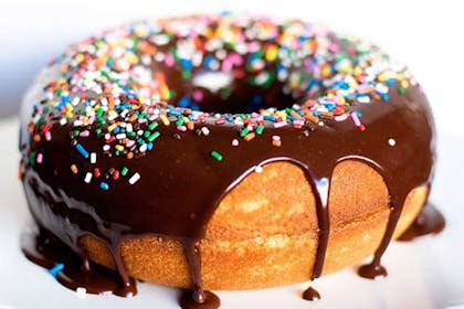Giant doughnut cake