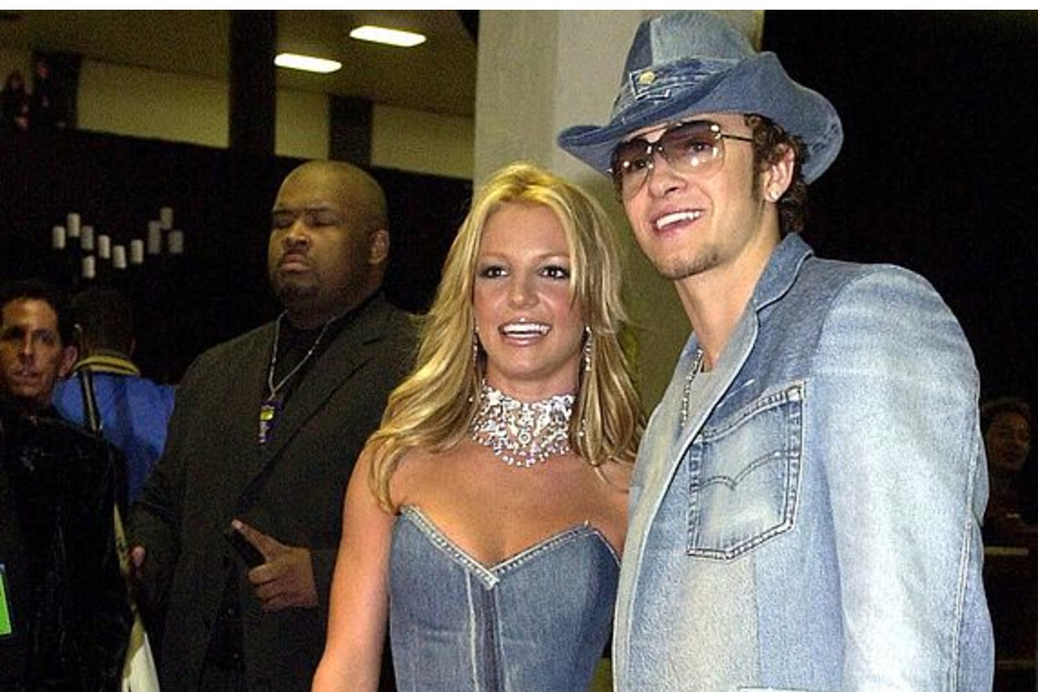 Forgotten Fashion Trends From The 2000s 