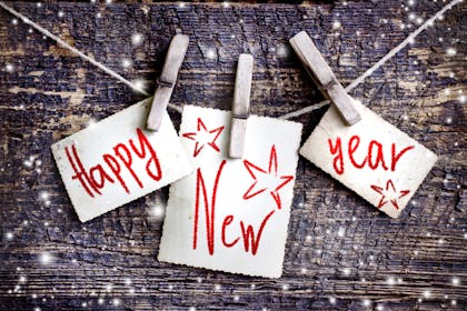 22 Best New Year's Eve Games for 2023 - Play Party Plan