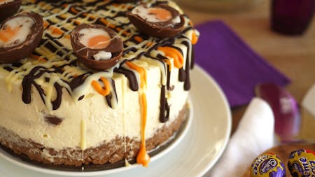 No-bake Cadbury's Creme Egg cheesecake