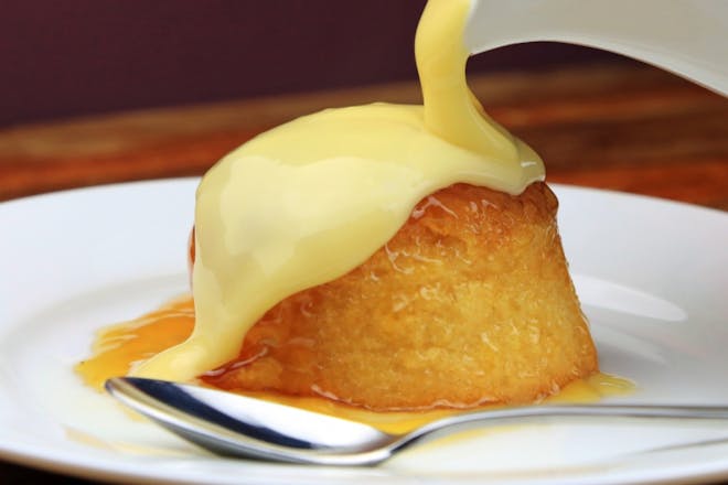 Easy treacle syrup sponge pudding recipe-image