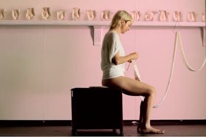 woman vaginal knitting