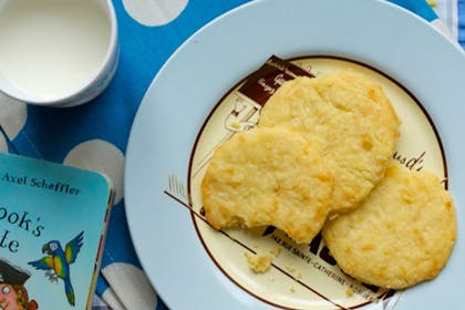 Cheesy biscuits on a blue plate