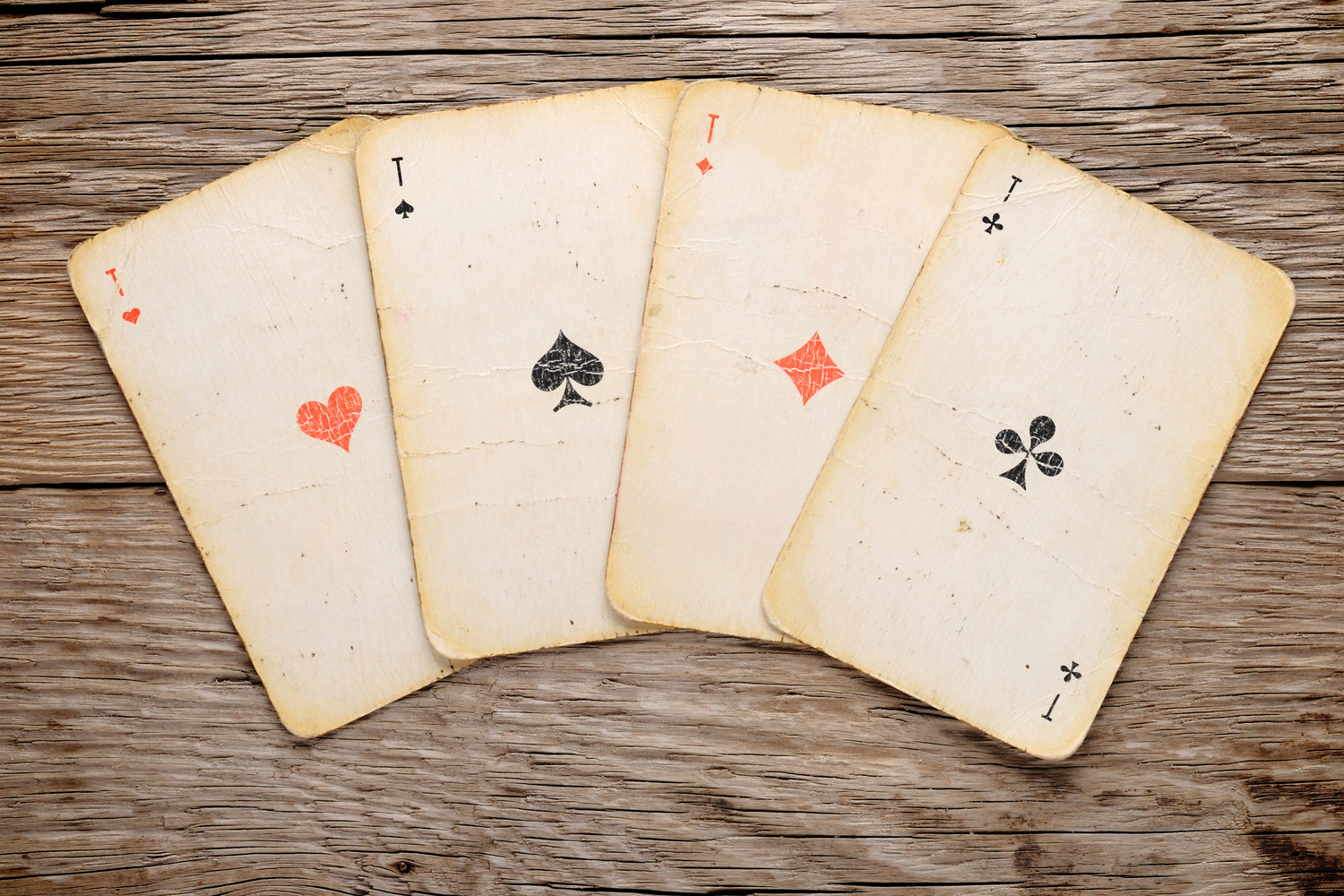 The genius parenting hack for family card games - Netmums