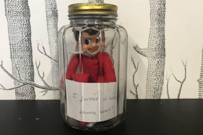 elf on the shelf farting in jar
