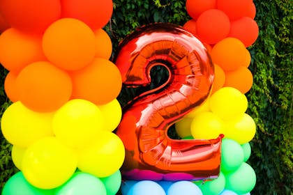 2-year-old balloons
