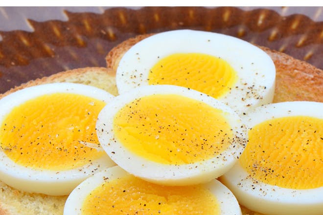 Egg on toast triangles